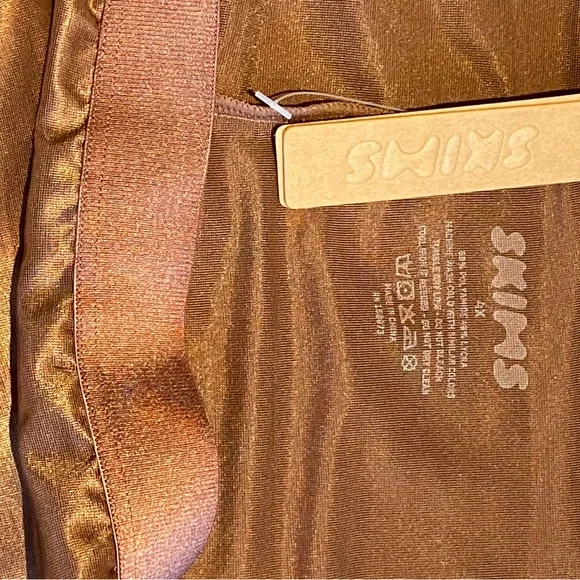 SKIMS Jasoer Brown Sheer Shorts - Picture 4 of 4